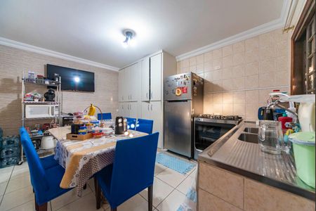 Casa para alugar com 149m², 2 quartos e 5 vagasCozinha 