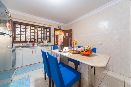 Casa para alugar com 149m², 2 quartos e 5 vagasCozinha 