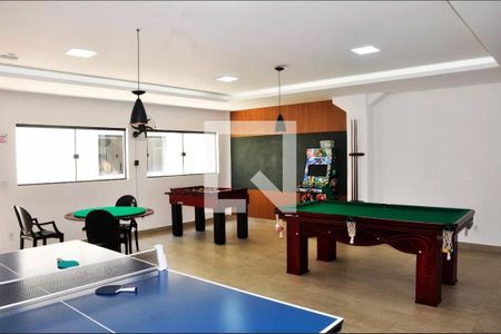 Apartamento para alugar com 43m², 2 quartos e sem vaga Apartamento para alugar com 43m², 2 quartos e sem vagaSalão de jogos