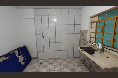 Quarto / Sala de casa para alugar com 1 quarto, 30m² em Parque Sao Francisco, Ferraz de Vasconcelos