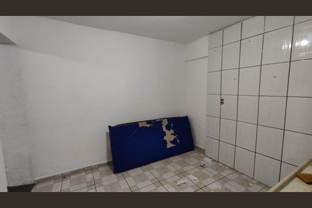 Cozinha de casa para alugar com 1 quarto, 30m² em Parque Sao Francisco, Ferraz de Vasconcelos