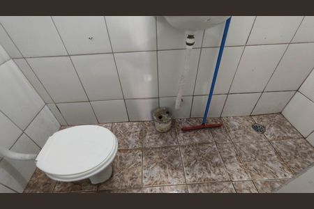 Banheiro de casa para alugar com 1 quarto, 30m² em Parque Sao Francisco, Ferraz de Vasconcelos