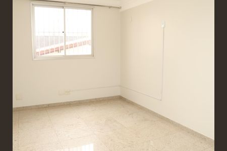 Sala de apartamento para alugar com 3 quartos, 83m² em Jardim Goiás, Goiânia