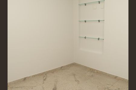 Apartamento para alugar com 83m², 3 quartos e 1 vagasuíte