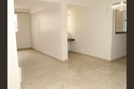 Sala de apartamento para alugar com 3 quartos, 83m² em Jardim Goiás, Goiânia
