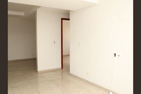 sala de apartamento para alugar com 3 quartos, 83m² em Jardim Goiás, Goiânia