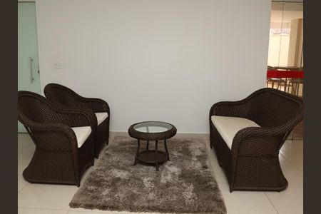 Apartamento para alugar com 83m², 3 quartos e 1 vagaHall social