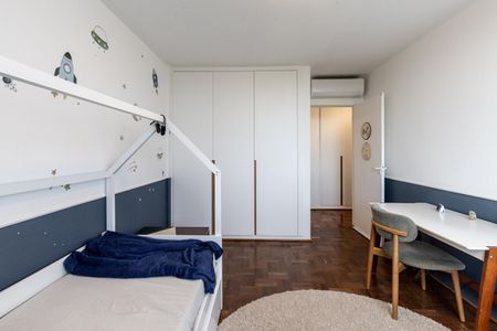 Apartamento à venda com 150m², 2 quartos e 2 vagasQuarto 2