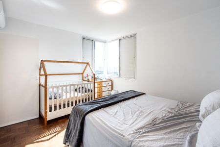 Apartamento à venda com 150m², 2 quartos e 2 vagasQuarto 1 - Suite