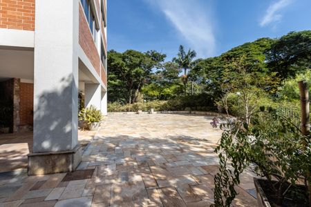 Apartamento à venda com 150m², 2 quartos e 2 vagasJardins