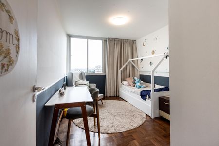 Apartamento à venda com 150m², 2 quartos e 2 vagasQuarto 2