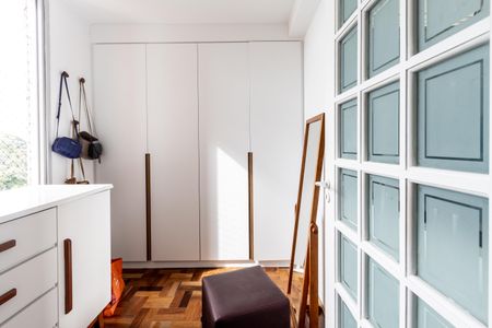 Apartamento à venda com 150m², 2 quartos e 2 vagasQuarto 1 - Closet da Suite