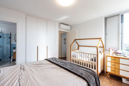 Apartamento à venda com 150m², 2 quartos e 2 vagasQuarto 1 - Suite