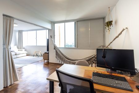 Apartamento à venda com 150m², 2 quartos e 2 vagasEscritório