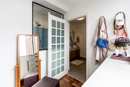 Apartamento à venda com 150m², 2 quartos e 2 vagasQuarto 1 - Closet da Suite
