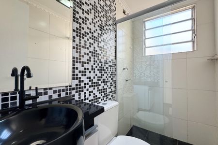 Apartamento à venda com 61m², 2 quartos e 1 vagaBanheiro Social