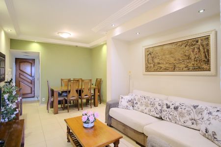 Apartamento à venda com 67m², 3 quartos e 1 vagaSala