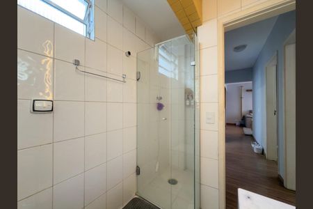 Apartamento à venda com 67m², 2 quartos e sem vagaBanheiro