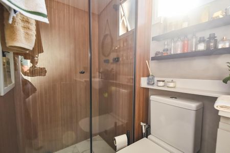 Apartamento para alugar com 99m², 3 quartos e 2 vagas Apartamento para alugar com 99m², 3 quartos e 2 vagasBanheiro da suíte 1