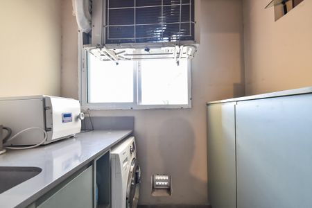 Apartamento para alugar com 99m², 3 quartos e 2 vagas Apartamento para alugar com 99m², 3 quartos e 2 vagasÁrea de serviço