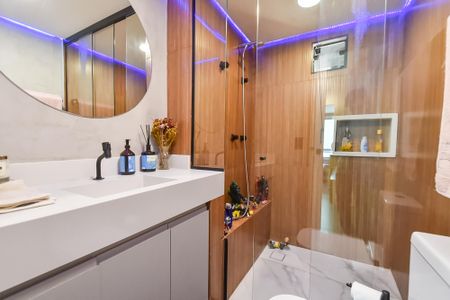 Apartamento para alugar com 99m², 3 quartos e 2 vagas Apartamento para alugar com 99m², 3 quartos e 2 vagasBanheiro social