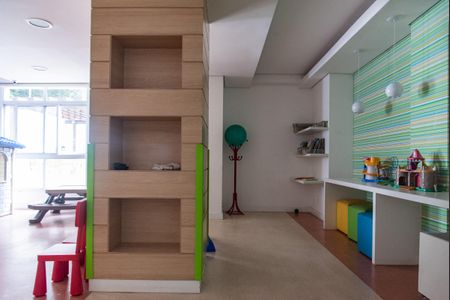 Apartamento para alugar com 99m², 3 quartos e 2 vagas Apartamento para alugar com 99m², 3 quartos e 2 vagasBrinquedoteca