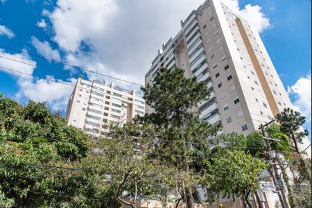 Apartamento para alugar com 99m², 3 quartos e 2 vagas Apartamento para alugar com 99m², 3 quartos e 2 vagasFachada