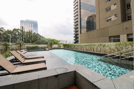 Apartamento à venda com 52m², 1 quarto e 1 vagaÁrea comum - Piscina
