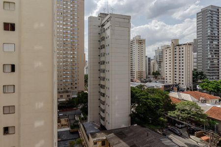 Sacada de kitnet/studio para alugar com 1 quarto, 26m² em Vila Nova Conceição, São Paulo