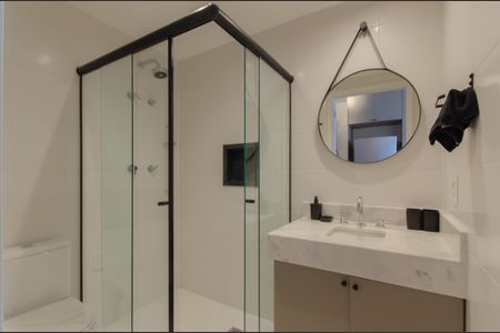 Banheiro de kitnet/studio para alugar com 1 quarto, 23m² em Vila Mariana, São Paulo