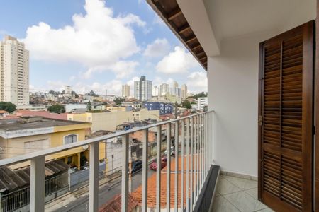 Casa para alugar com 120m², 3 quartos e 1 vaga Casa para alugar com 120m², 3 quartos e 1 vagaSacada da Suíte