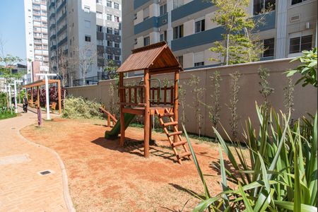 Apartamento à venda com 36m², 2 quartos e sem vagaÁrea comum - Playground