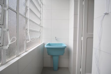 Apartamento para alugar com 74m², 3 quartos e sem vagaÁrea de Serviço