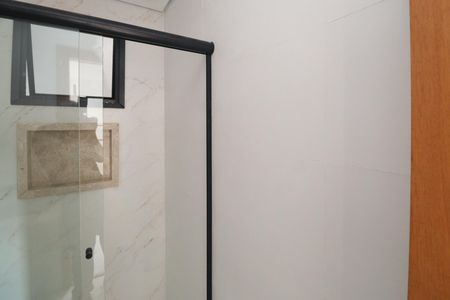 Banheiro  de apartamento para alugar com 2 quartos, 43m² em Tucuruvi, São Paulo