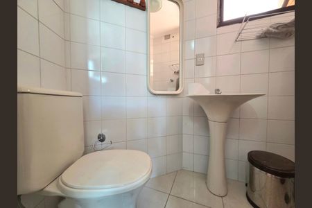 Apartamento para alugar com 150m², 3 quartos e 2 vagas Apartamento para alugar com 150m², 3 quartos e 2 vagasBanheiro de serviço
