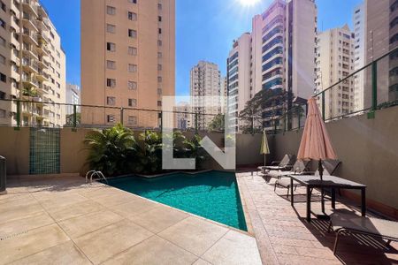 Apartamento para alugar com 150m², 3 quartos e 2 vagas Apartamento para alugar com 150m², 3 quartos e 2 vagasÁrea comum - Piscina