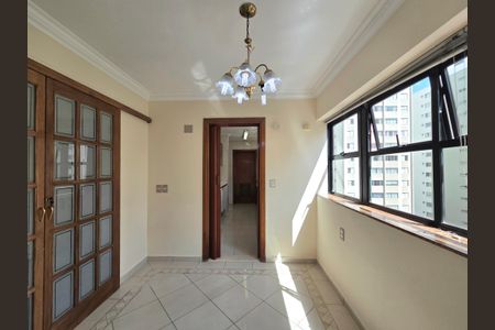 Apartamento para alugar com 150m², 3 quartos e 2 vagas Apartamento para alugar com 150m², 3 quartos e 2 vagasCopa