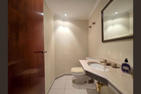 Apartamento para alugar com 150m², 3 quartos e 2 vagas Apartamento para alugar com 150m², 3 quartos e 2 vagasLavabo