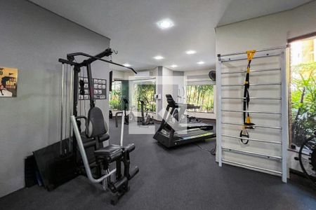 Apartamento para alugar com 150m², 3 quartos e 2 vagas Apartamento para alugar com 150m², 3 quartos e 2 vagasÁrea comum - Academia