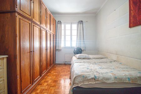 Apartamento à venda com 145m², 4 quartos e 1 vagaQuarto 2