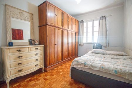 Apartamento à venda com 145m², 4 quartos e 1 vagaQuarto 2