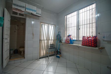 Apartamento à venda com 145m², 4 quartos e 1 vagaÁrea de Serviço