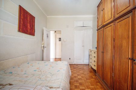 Apartamento à venda com 145m², 4 quartos e 1 vagaQuarto 2