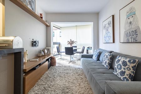 Apartamento à venda com 68m², 2 quartos e 1 vagaSala