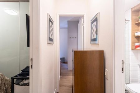 Apartamento à venda com 68m², 2 quartos e 1 vagaCorredor
