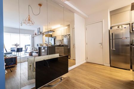 Apartamento à venda com 68m², 2 quartos e 1 vagaSala