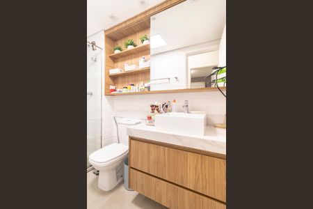 Apartamento à venda com 68m², 2 quartos e 1 vagaBanheiro Social 