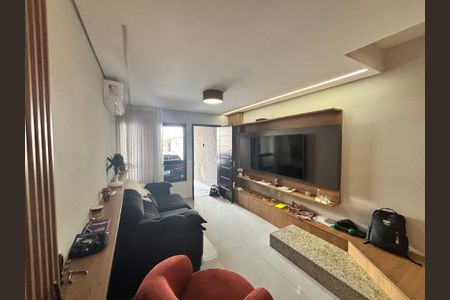 Sala de casa à venda com 3 quartos, 110m² em Vila Matilde, São Paulo