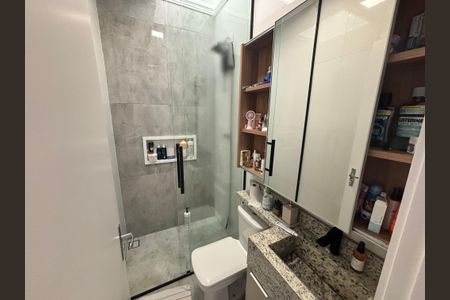 Casa à venda com 110m², 3 quartos e 2 vagasBanheiro da Suíte 1