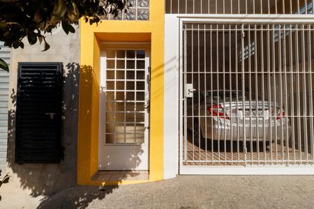 Casa para alugar com 75m², 2 quartos e sem vagaFachada